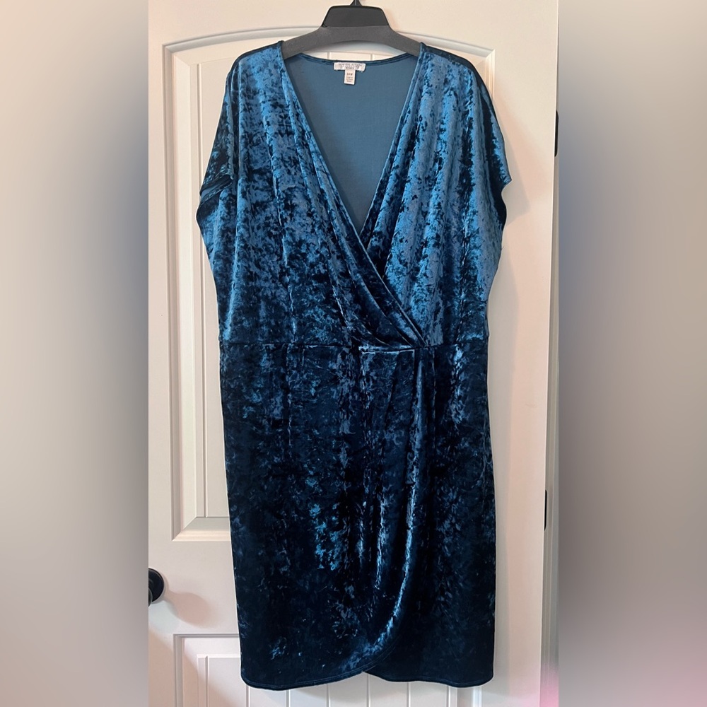 London Style Size 24W Crushed Velvet Faux Wrap Skirt Short Sleeve Mini Dress